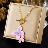 Collier Papillon en Acier Inoxydable Émaillé Rose et Violet, Ailes Aquarelle, Plaqué Or 18K PVD, Fermoir OT, Bijoux Inoxydables