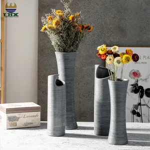 Fabricant de vases décoratifs en porcelaine brossée modernes nordiques pour la décoration intérieure Vase en céramique à fleurs