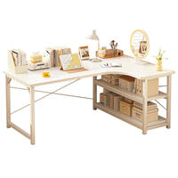 Bureau d'ordinateur en bois pour la maison, bureau d'étude d'angle pour étudiant, bureau d'écriture de couleur crème en forme de L avec étagère d'angle intégrée et tiroir