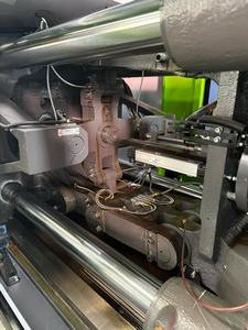 Máquina de Moldeo por Inyección Horizontal YIZUMI de 180 Toneladas con Motor Servo PLC y Caja de Engranajes de Bomba - Mejor Precio - Product Image 3