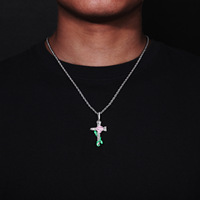 Pendentif croix fleur rose lumineux style hip-hop européen américain polyvalent collier plaqué émail accessoires mode