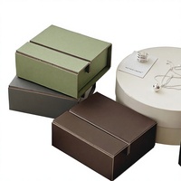 Boîtes cadeaux en papier pour bijoux en gros, boîtes d'emballage à couvercle rabattable pour ensembles de bijoux, boîte cadeau portable pour colliers