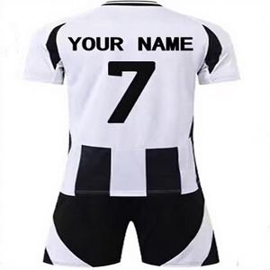 เสื้อฟุตบอลทีมเยาวชน 2024 แบบปรับแต่งได้สำหรับผู้ใหญ่ทุกเพศ  ใส่ชื่อและหมายเลขได้  พร้อมกางเกงขาสั้น  มอบเป็นของขวัญให้แฟนๆ ชุดยูนิฟอร์ม - Product Image 1