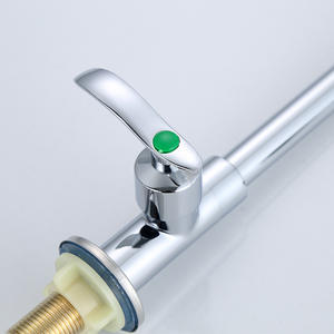 Robinet de cuisine Chenlu à poignée unique, flexible, à montage sur plan, avec cartouche céramique, débit d'eau de 2,0 à 2,9 gal/min - Product Image 2