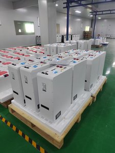 Batería de Litio Apilable de 25.6kWh Growatt 51.2V 200ah 300ah con Celdas Lifepo4 para Sistema Solar Doméstico, Batería de Alta Tensión para Energía Solar - Product Image 4