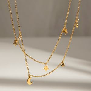 Collar de Estrella y Luna de Acero Inoxidable, Elegante y Exquisito Collar de Doble Capa Chapado en Oro de 18K para Mujer - Product Image 2