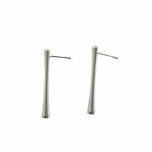 ต่างหูแฟชั่นแบบติดหู สแตนเลส 316L ชุบทอง PVD ทนทาน เป็นมิตรต่อสิ่งแวดล้อม - Product Image 1