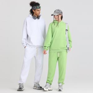 Sudadera Holgada de Forro Polar Estilo Americano MAKITAPE y Pantalones Deportivos de Pierna Recta con Estampado de Corazón para Hombre y Mujer - Product Image 1