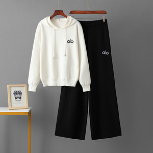Set Due Pezzi Elegante Personalizzato Direttamente dalla Fabbrica, Abbigliamento <span class=keywords><strong>Donna</strong></span>, Felpa con Cappuccio e Pantaloni a Gamba Larga - Product Image 4