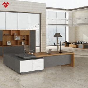 Muebles de Oficina Clásicos en Forma de L, Escritorios de Madera para Gerentes y Ejecutivos - Product Image 3