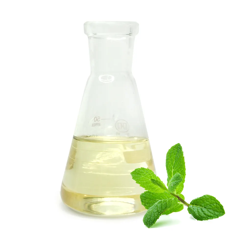 Spearmint Oil Naturally extracted mint oil a flavoring agent for toothpaste, mouthwash factory sale
