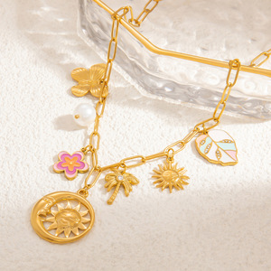 สร้อยคอจี้สแตนเลสสตีลสำหรับผู้หญิง ชุบทอง 18k จี้รูปดอกทานตะวัน สร้อยคอคล้องไหปลาร้า ของขวัญเครื่องประดับ - Product Image 1