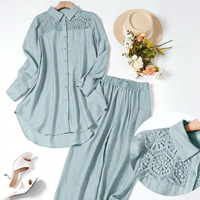 Ensemble décontracté deux pièces pour femme : chemise à manches longues et col en V ajouré et pantalon long ample à jambes larges – Collection Printemps/Été