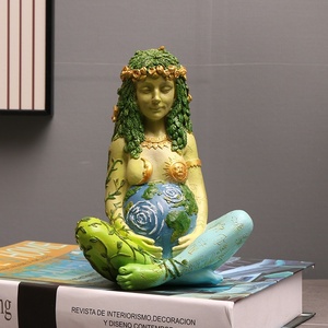 Décoration artisanale en résine, peinte à la main, créative, déesse de la Terre Gaïa, ornement pour la maison, décoration de bureau, cadeau de pendaison de crémaillère, mariage - Product Image 3