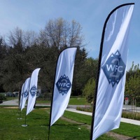 Drapeau à plumes personnalisé pour l'extérieur, idéal pour les concessionnaires automobiles, les immobilier, les inaugurations et la promotion commerciale