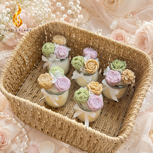 Vela Aromática de Cera de Soja con Ramo de Rosas de Lujo LF, Velas Florales Esculturales 3D en Frasco para Recuerdos de Boda, Etiqueta Privada, Venta al Por Mayor - Product Image 1