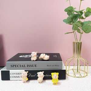 Navidad alcancía estatua regalo dibujos animados resina Animal con sombrero de Papá Noel resina tóxica bebé <span class=keywords><strong>Gif</strong></span> figuritas resina regalo <span class=keywords><strong>Anime</strong></span> figura - Product Image 3