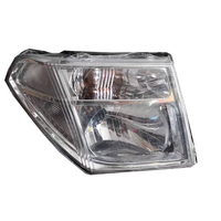 POUR NISSAN NAVARA Jeu De Feux De Brouillard Avant 04-14 Lampes Paire