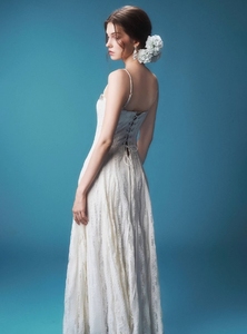 Robe de soirée Vietnamienne élégante, style français, effet rajeunissant, avec bretelles fines, en dentelle, coupe trapèze, taille <span class=keywords><strong>empire</strong></span>, asymétrique, à bretelles spaghetti, pour soirée - Product Image 2