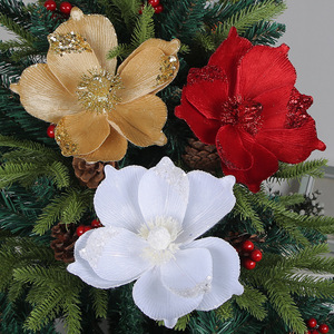 Flores Navideñas Artificiales de Tres Capas con Polvo Dorado, Decoración para Árboles de Navidad, Ramilletes Florales, Accesorios al por Mayor - Product Image 1