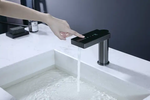 Intelligente in ottone <span class=keywords><strong>rubinetto</strong></span> <span class=keywords><strong>sensore</strong></span> automatico contemporanea intelligente Display temperatura digitale lavabo elettrico <span class=keywords><strong>rubinetto</strong></span> bagno lavandino - Product Image 3
