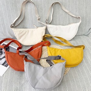 Bolso Bandolera U Home 2025 de Verano para Mujer, Nuevo y Moderno, Tipo Dumpling, con Cierre de Cremallera, Ligero, Pequeño, Combinable con Todo - Product Image 3