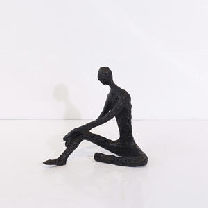 Chica bailando serie retrato escultura Hotel estatua de Metal molde suave regalos dormitorio adorno de mesa - Product Image 1