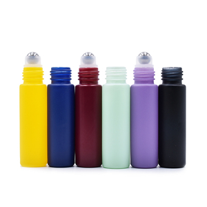 5Ml <span class=keywords><strong>7Ml</strong></span> 8Ml 10Ml 12Ml 15Ml Frost Gold Rõ Ràng Màu Xanh Lá Cây Cuộn Trên Nước Hoa Thủy Tinh Chai Tinh Dầu Với Kim Loại Lăn Bóng - Product Image 4