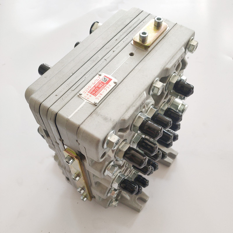 Excavator Valve Shuttle 4645278 for Hitachi ZX200 ZX300