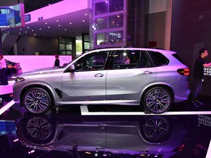 Nuova BMW X5 XDrive40i Luxury SUV 2026 LHD 0km Pronta per la Spedizione Auto a Benzina AWD ad Alte Prestazioni per Esportazione in UAE Russia - Product Image 4