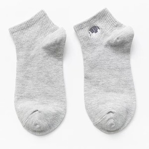 Chaussettes courtes décontractées en coton pour femmes, respirantes et absorbantes, avec logo personnalisé brodé, motif dessin animé, vente en gros - Product Image 6