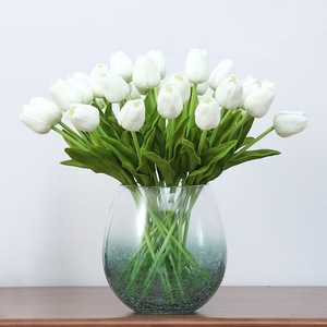 YL Tulipes artificielles <span class=keywords><strong>de</strong></span> haute qualité, toucher réel, mini-bulbes <span class=keywords><strong>de</strong></span> tulipes en PU, fleurs <span class=keywords><strong>de</strong></span> tulipes artificielles pour mariage, remise <span class=keywords><strong>de</strong></span> diplôme, Pâques, fêtes - Product Image 2