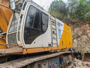 Plataforma de Perforación Rotatoria sobre Orugas Bauer BG42 Usada de Alemania, Diámetro de 3000 mm, Motor Hidráulico Diésel Caterpillar, Engranaje 0086 18117060100 - Product Image 4