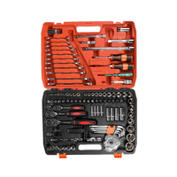 Kit d'outils à main automobile de 121 pièces en acier au carbone rouge, clés à douilles métriques pour la réparation de véhicules
