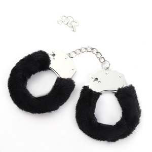Esposas Metálicas de Peluche Sexys para Parejas, Restricciones de Muñeca Suaves con Llave de Seguridad, Accesorio de <span class=keywords><strong>Juego</strong></span> Alternativo para Adultos - Product Image 3