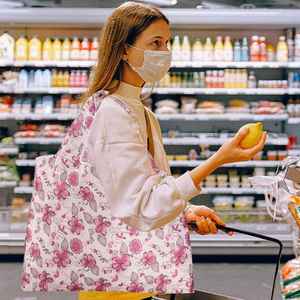 Bolsa de Hombro Plegable, Portátil, Impermeable, de Gran Capacidad, en Tela de Poliéster, con Color y Logotipo Personalizables, para Compras - Product Image 6