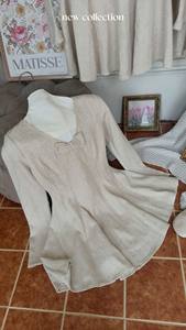 Vestido de Lana Color Nude de Alta Calidad OEM con Escote Corazón y Lazo Elástico, Escote Pronunciado de Pana, Manga Acampanada, Estilo Coreano - Product Image 6