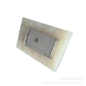 Molde de silicona hecho a mano para piezas de automóviles, juguetes, componentes industriales, creación de prototipos rápidos de plástico, fabricación de muestras personalizables - Product Image 1