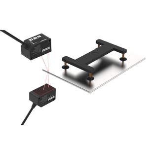 เซ็นเซอร์เลเซอร์แบบสะท้อนแสงย้อนกลับ ELC-RM10N ระยะตรวจจับ 10 เมตร NPN ความเร็วสูง 0.25 มิลลิวินาที มาตรฐาน IP67 สำหรับสายการผลิตอัตโนมัติ ราคาโรงงาน - Product Image 3