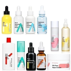 TIIAM Arbutine pour une peau éclatante et équilibrée, source de vitamine B3, sérum éclat à la niacinamide 40 ml, vitamine C24, nettoyage en profondeur, protection UV - Product Image 1