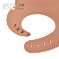 Qualité alimentaire Écologique LFGB Meilleure Vente Étanche Lavable Résistant Aux Taches Imperméable Bébé Bavoir Bavette En Silicone Pour Bébé