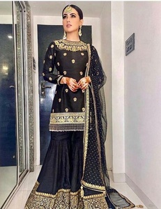 2021 Trendy Elegant Kurta Dress for Parties/Weddings Floor-Length Gharara with Beautiful Lace Button and Sequined Applique Work - Product Image 2