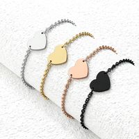 Bracelet avec pendentif en forme de cœur en acier inoxydable Ywyougang, personnalisable avec gravure, multicolores pour femmes et filles, à porter au quotidien et en cadeau