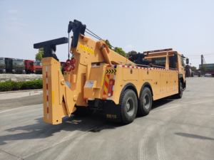 Camion <span class=keywords><strong>de</strong></span> dépannage lourd HOWO 6x4 pour le sauvetage routier et le récupération <span class=keywords><strong>de</strong></span> gros véhicules - Product Image 5