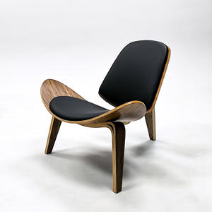 Fauteuil en cuir avec coque en bois massif, chaise de salon rétro à structure en bois, chaise à dossier ergonomique pour salon et chambre, personnalisable - Product Image 1