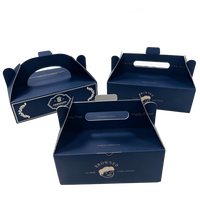 Caja de Cartón de Lujo con Impresión UV a Color y Efecto de Estampado en Dorado para Pasteles, Pan y Repostería, con Asa