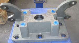 SINOTRUK HOWO 에어 챔버 지지대 (중심축) 트럭 예비 부품 <span class=keywords><strong>WG9231340944</strong></span> - Product Image 3