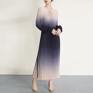 2023 New Spring And Summer Series Round Neck Pullover Pleated Dress Loose Belt Casual Woman Long-sleeved Dress