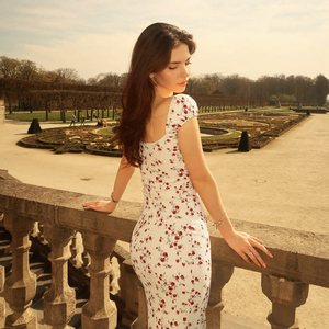 Robe longue décontractée basique à manches courtes coupe ajustée imprimé cerises contrastées pour femme – Collection été 2026 - Product Image 4