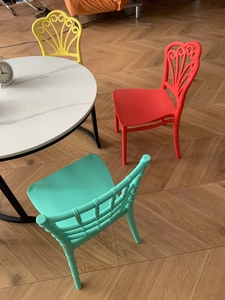 Hot Sales Modern Chiavari Wedding Event Outdoor Baby & Kids Party Dining <b>Chair</b> PP Resin Stackable <b>for</b> Kitchen <b>Bedroom</b> Use - Product Image 3
